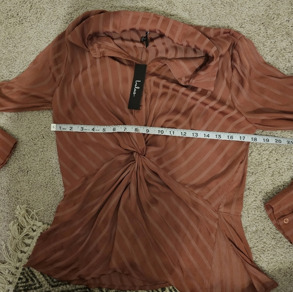 Lulus NWT Rusty Rose Satin Collar Twist Front Size M - Picture 6 of 7